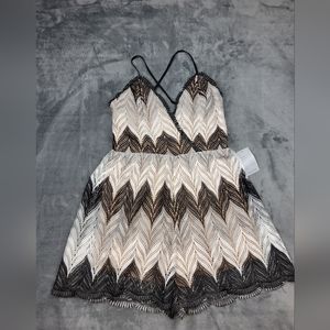 Dress The Population Brigitte Chevron Lace Romper Black White Size L